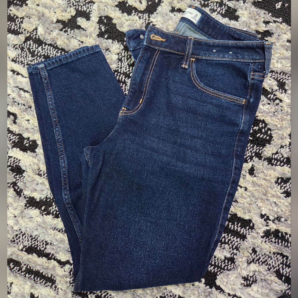 Abercrombie & Fitch Skinmy Jeans
